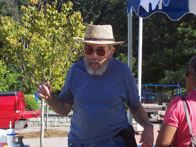 100_1458.jpg (220927 bytes)